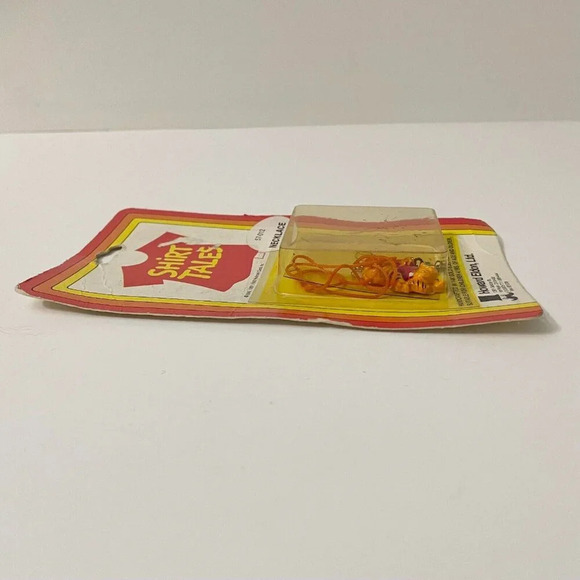 Vintage 1982 Shirt Tales The Tiger Plastic Necklace Hallmark Cards Damaged - Picture 13 of 15